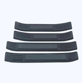 قطع غيار عتبة باب خارجية وداخلية مدمجة من الفولاذ المقاوم للصدأ لسيارة تويوتا هايلاندر موديلات 2020 و2021 و2022 