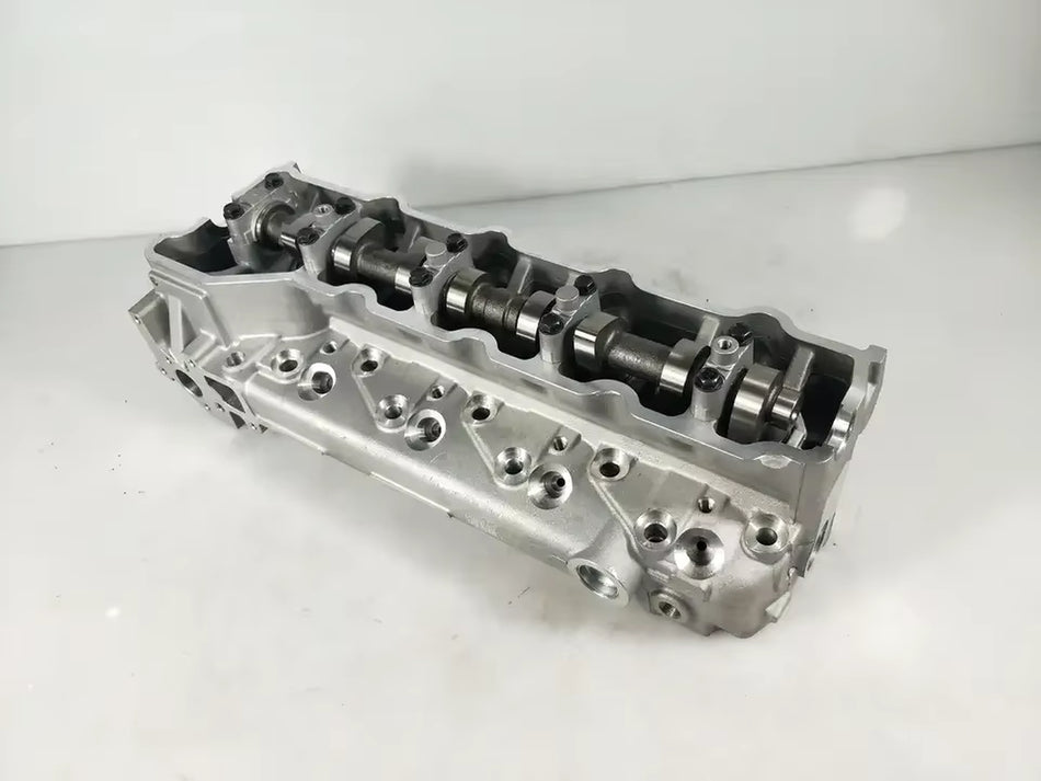 Factory Selling Engine 4M40 Cylinder Head Fits for MITSUBISHI OEM ME202621 908515